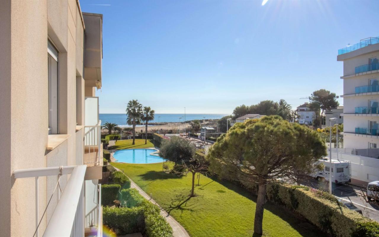 Atico En Primera Linea Con Vistas Al Mar - Roquer Marti Albert Villas Alcoceber Bagian luar foto